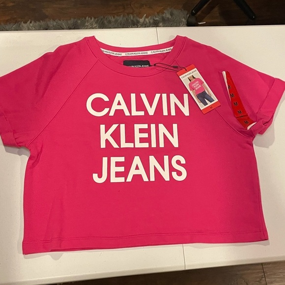Calvin Klein crop top - Picture 3 of 6